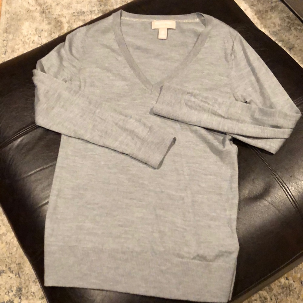Simple V Neck